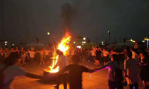 ��8ͷ�����(�й���½)-�ٷ���վ